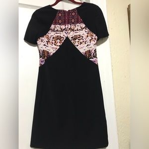 Ivanka Trump Elegant Dress Short Sleeve